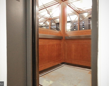 8220 Crestwood Heights Drive - Photo Thumbnail 34