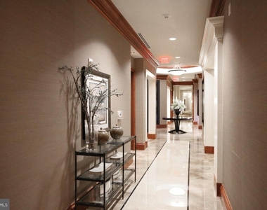 8220 Crestwood Heights Drive - Photo Thumbnail 29