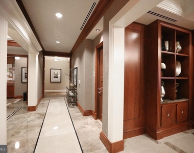 8220 Crestwood Heights Drive - Photo Thumbnail 27