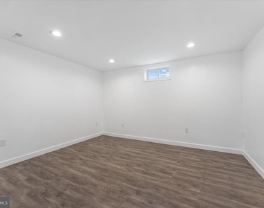 217 Bridgewater Drive - Photo Thumbnail 11