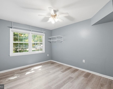 9453 Fairfax Boulevard - Photo Thumbnail 20