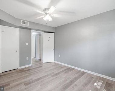9453 Fairfax Boulevard - Photo Thumbnail 18