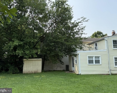 1813 Washington Avenue - Photo Thumbnail 6