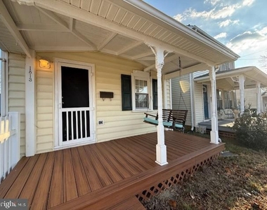 1813 Washington Avenue - Photo Thumbnail 3