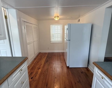 1813 Washington Avenue - Photo Thumbnail 11