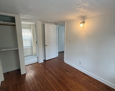 1813 Washington Avenue - Photo Thumbnail 23