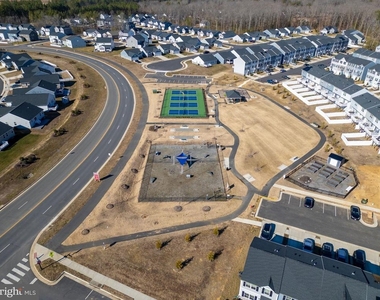 7263 Congressional Circle - Photo Thumbnail 50
