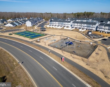 7263 Congressional Circle - Photo Thumbnail 51