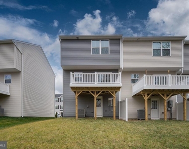 7263 Congressional Circle - Photo Thumbnail 42