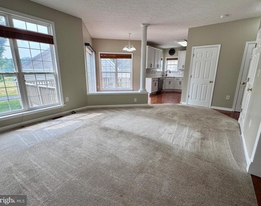 7280 Clara Smith Street - Photo Thumbnail 16