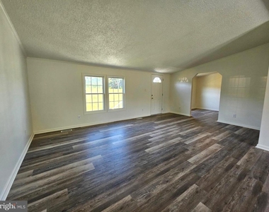 8099 James Monroe - Photo Thumbnail 3
