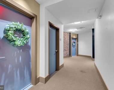 915 N Patrick Street - Photo Thumbnail 27