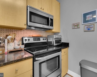 915 N Patrick Street - Photo Thumbnail 24