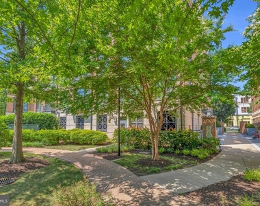 915 N Patrick Street - Photo Thumbnail 1