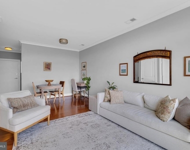 915 N Patrick Street - Photo Thumbnail 11