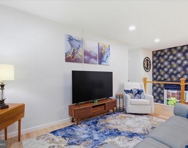 3454 Martha Custis Drive - Photo Thumbnail 3