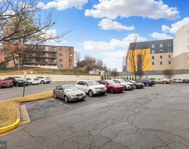 4520 King Street - Photo Thumbnail 35