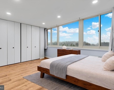 4520 King Street - Photo Thumbnail 11