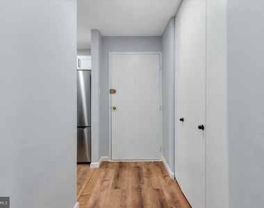 4520 King Street - Photo Thumbnail 21