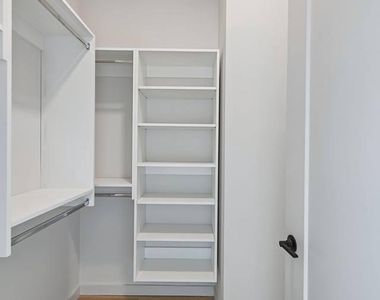 3130 Potomac Avenue - Photo Thumbnail 11
