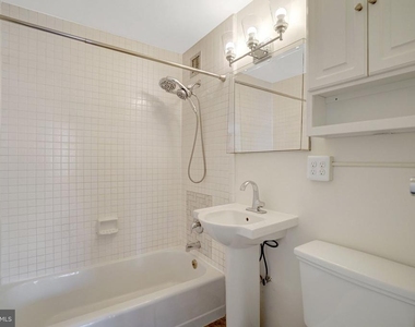 1021 Arlington Boulevard - Photo Thumbnail 18