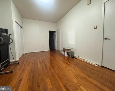 1313 S 9th Street - Photo Thumbnail 1