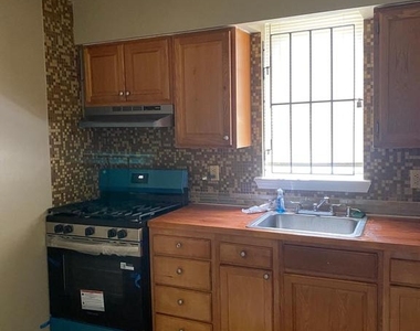 4517 N 20th Street - Photo Thumbnail 5