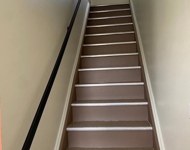 4517 N 20th Street - Photo Thumbnail 2