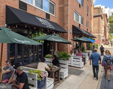 2101 Chestnut Street - Photo Thumbnail 6