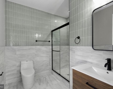 1343 Fitzwater Street - Photo Thumbnail 17