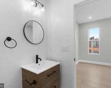 1343 Fitzwater Street - Photo Thumbnail 20