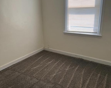 4103 I Street - Photo Thumbnail 9
