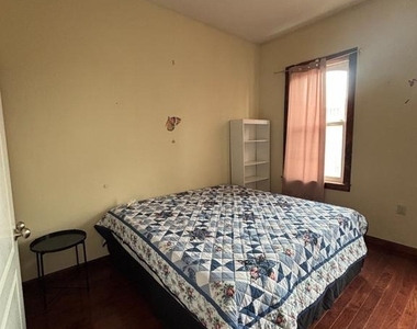 1824 W Diamond Street - Photo Thumbnail 15