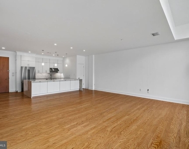 23 S 23rd Street - Photo Thumbnail 12