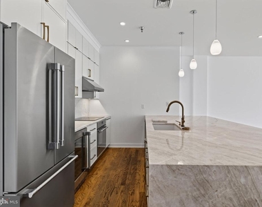 23 S 23rd Street - Photo Thumbnail 3