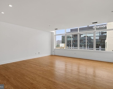 23 S 23rd Street - Photo Thumbnail 9