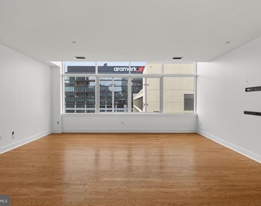 23 S 23rd Street - Photo Thumbnail 8