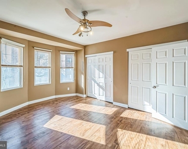 3817 Haverford Avenue - Photo Thumbnail 15