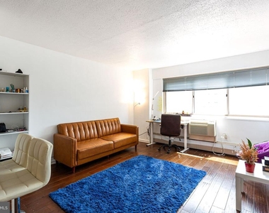 2101 Chestnut Street - Photo Thumbnail 3