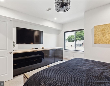 1506 N Philip Street - Photo Thumbnail 33