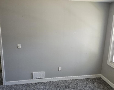 5056 Bewick Street - Photo Thumbnail 1