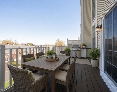 234 Lookout Place - Photo Thumbnail 8