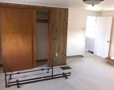 442 Green Lane - Photo Thumbnail 15