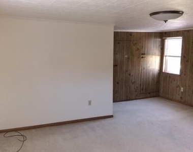 442 Green Lane - Photo Thumbnail 13