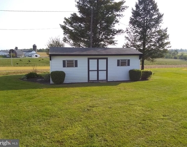 442 Green Lane - Photo Thumbnail 5