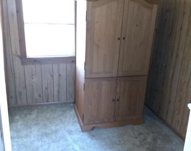 442 Green Lane - Photo Thumbnail 14