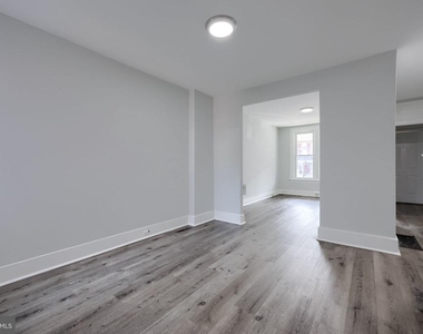 611 S Prince Street - Photo Thumbnail 4
