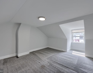 611 S Prince Street - Photo Thumbnail 38