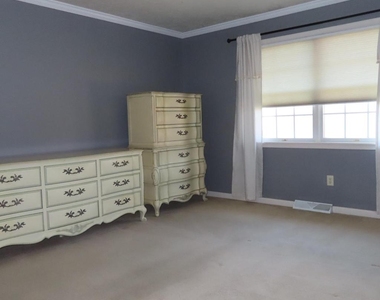 2325 Majestic Court - Photo Thumbnail 24