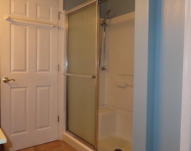 2325 Majestic Court - Photo Thumbnail 20